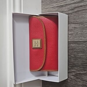 Dooney & Bourke Lexington Wallet